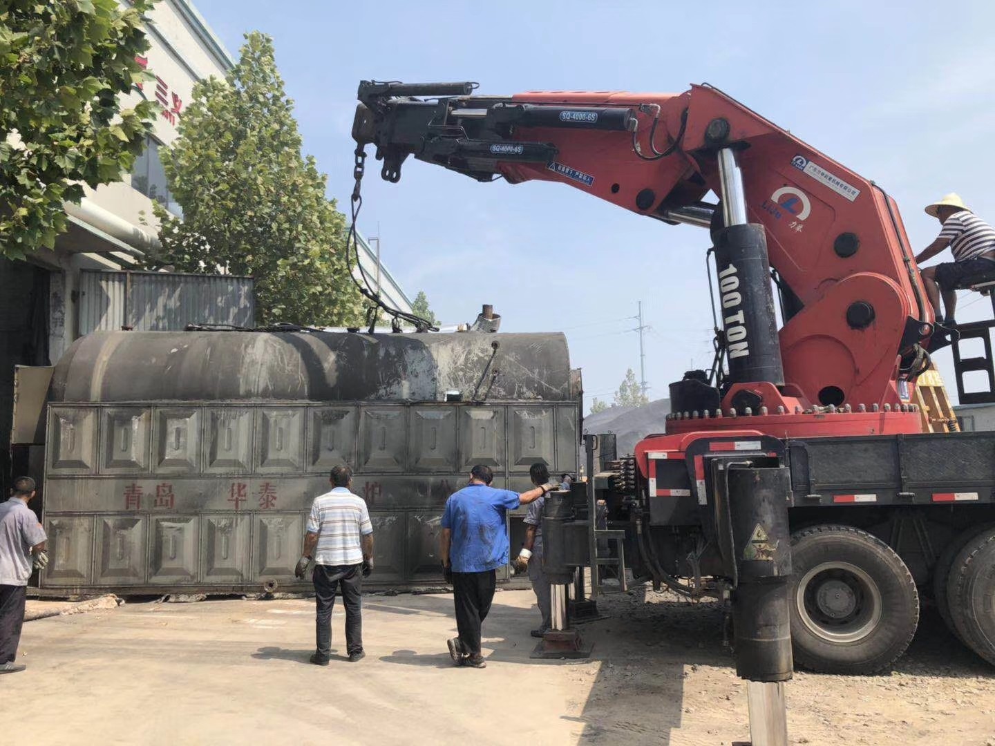 吊車司機(jī)求職動態(tài)與行業(yè)趨勢深度解析